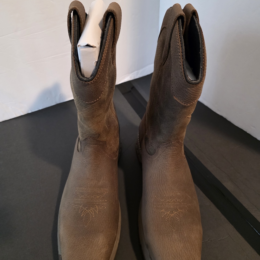 Irish Setter Size 11.5